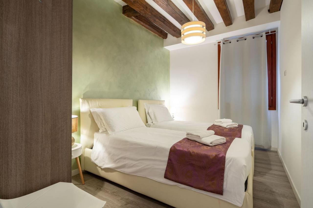 Apartamento Ve.N.I.Ce. Cera Ca' De La Mandola Venecia Exterior foto
