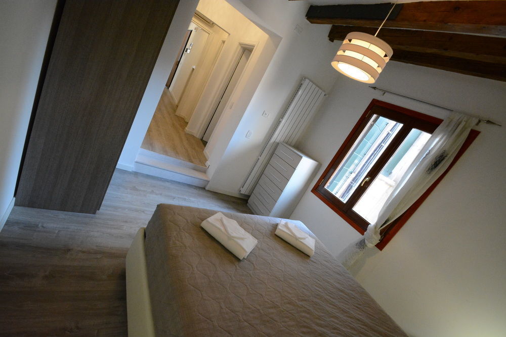 Apartamento Ve.N.I.Ce. Cera Ca' De La Mandola Venecia Exterior foto